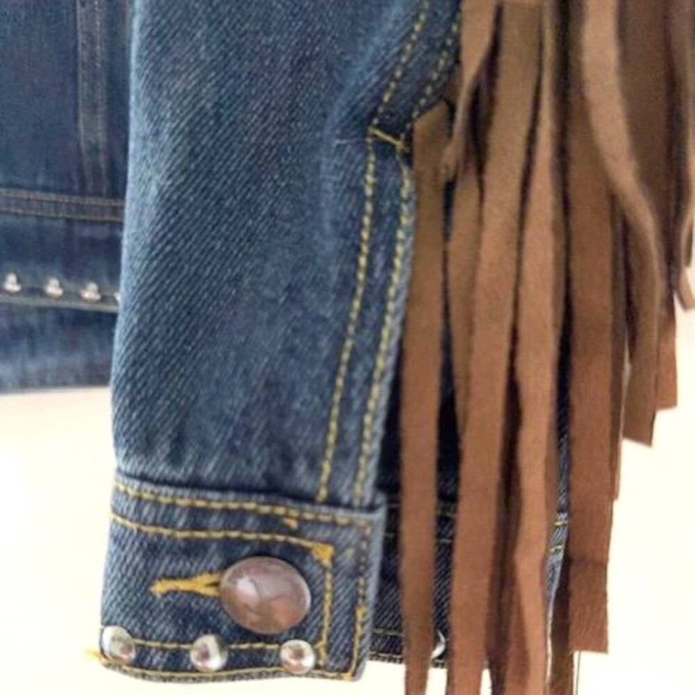 Yellow Stone Dutton Ranch Fringe Studded Denim Jacket Cowgirl Western - Picture 4 of 14